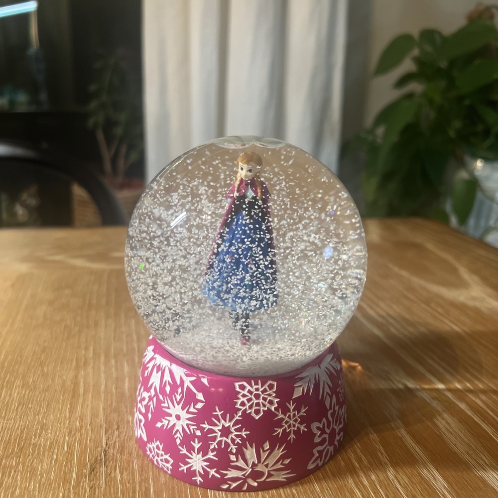 Anna‎ Snow Globe Frozen Disney 2015 Dept 56 w/ Snowflake Base Gift Birthday